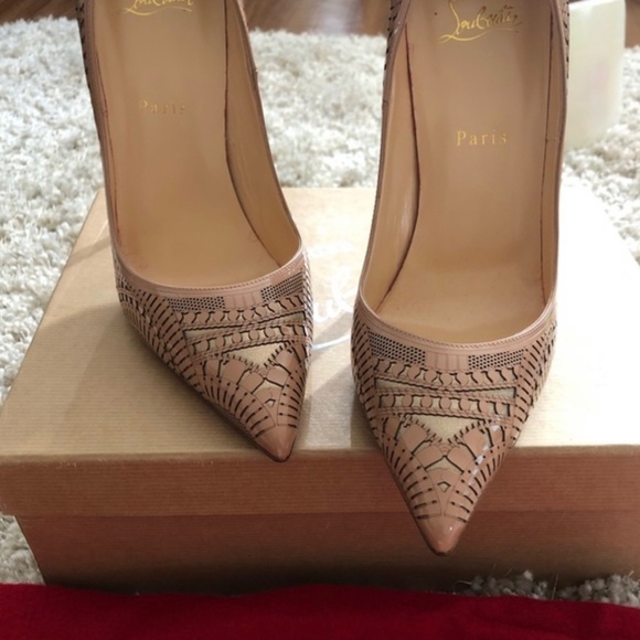 Christian Louboutin - Picture 3 of 4